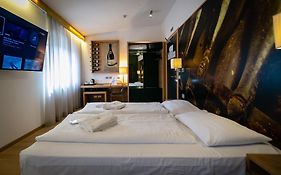 Boutique Exclusive B&b  4*